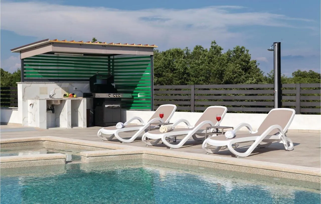 بيت للعطل Gorgeous Home In Marcana With Sauna